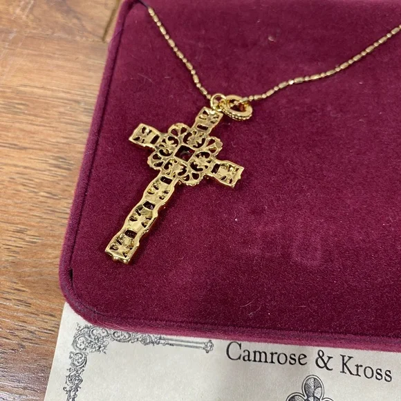 New Camrose & Kross Gold tone Cross Necklace ruby red stones Jackie Onassis - Picture 2 of 6